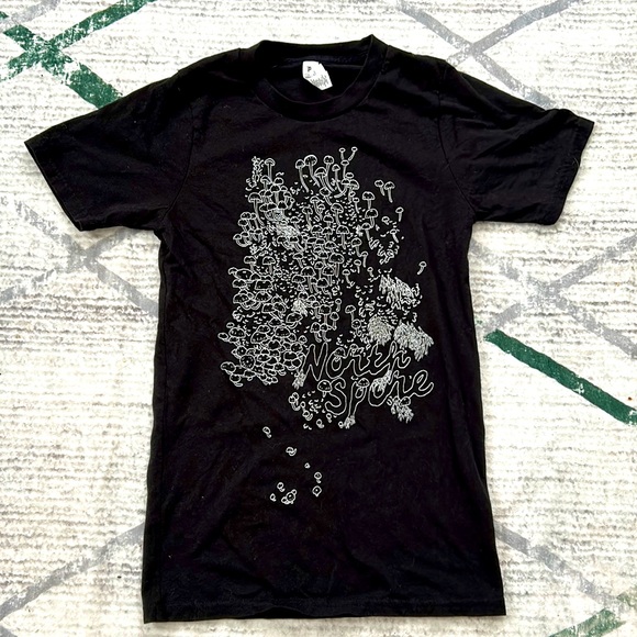 North Spore Mushroom T-Shirt - Picture 1 of 3